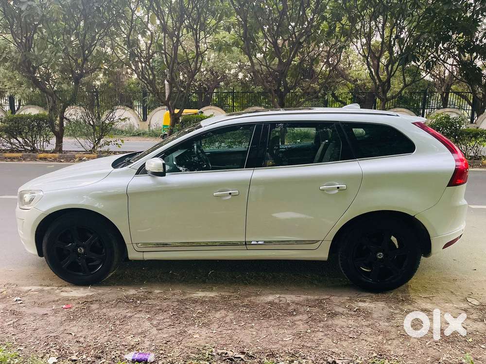 Volvo Xc60 D5 Awd Automatic, 2013, Diesel