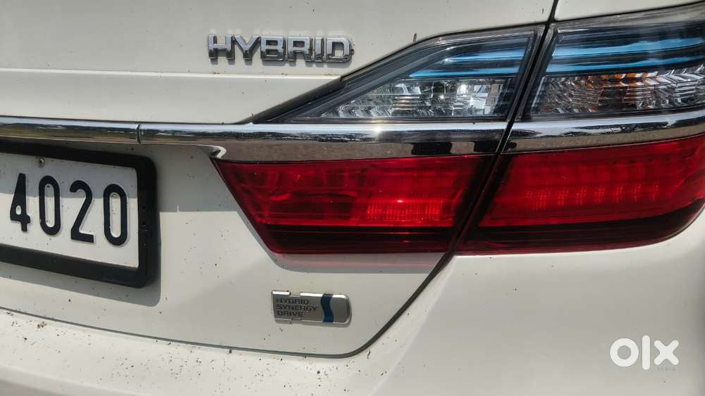 Toyota Camry Hybrid, 2016, Electric