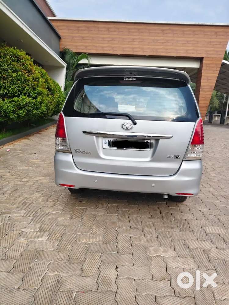 Toyota Innova