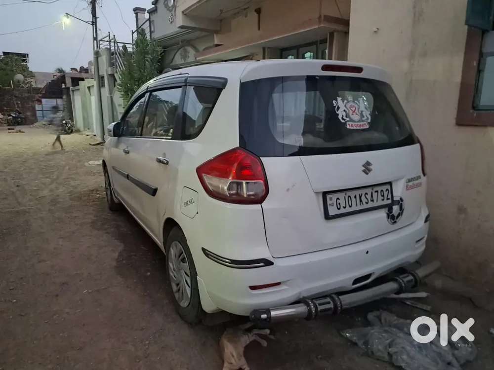 Ertiga Vdi S White