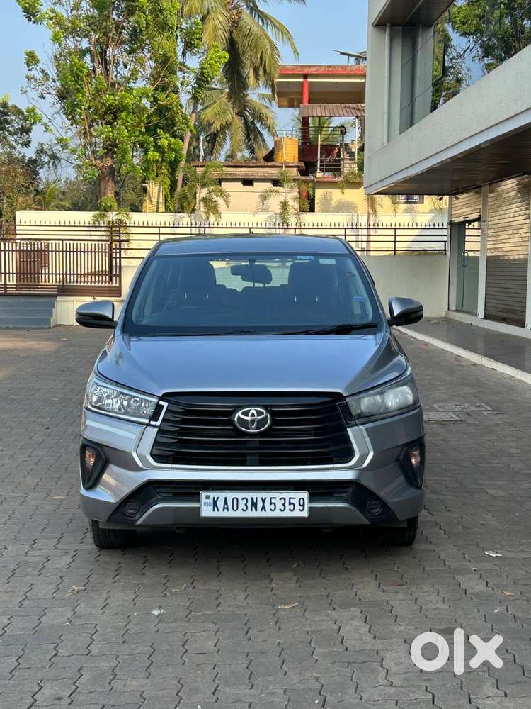 Toyota Innova Crysta Touring Sport 2.4 Mt, 2017, Diesel