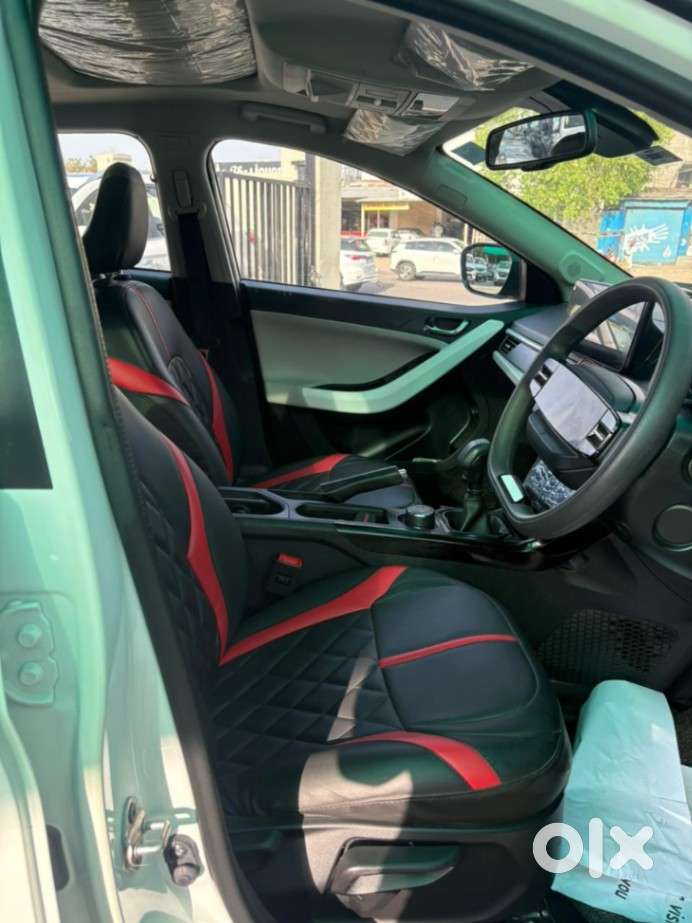 Tata Nexon Creative Plus S 1.2 Revotron Petrol 6 Mt, 2024, Petrol