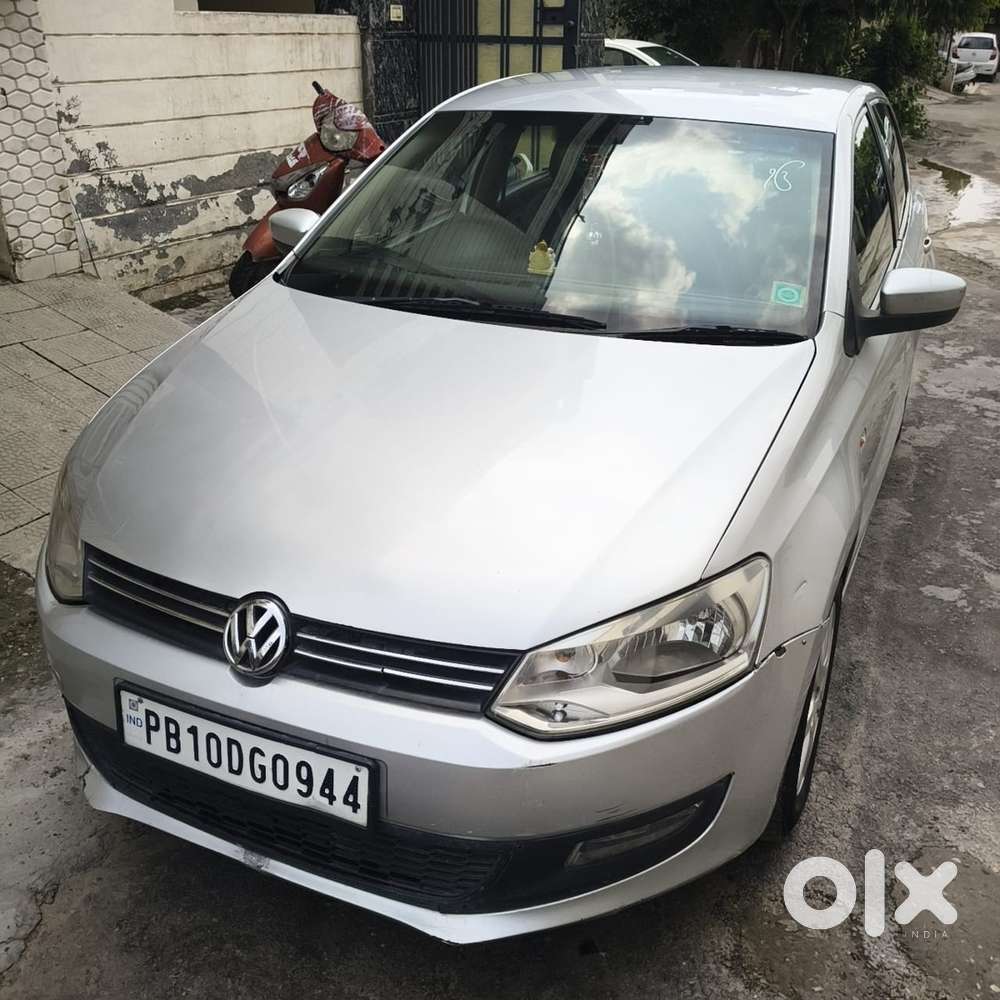 Volkswagen Polo 2011 Odometer 77000 Km