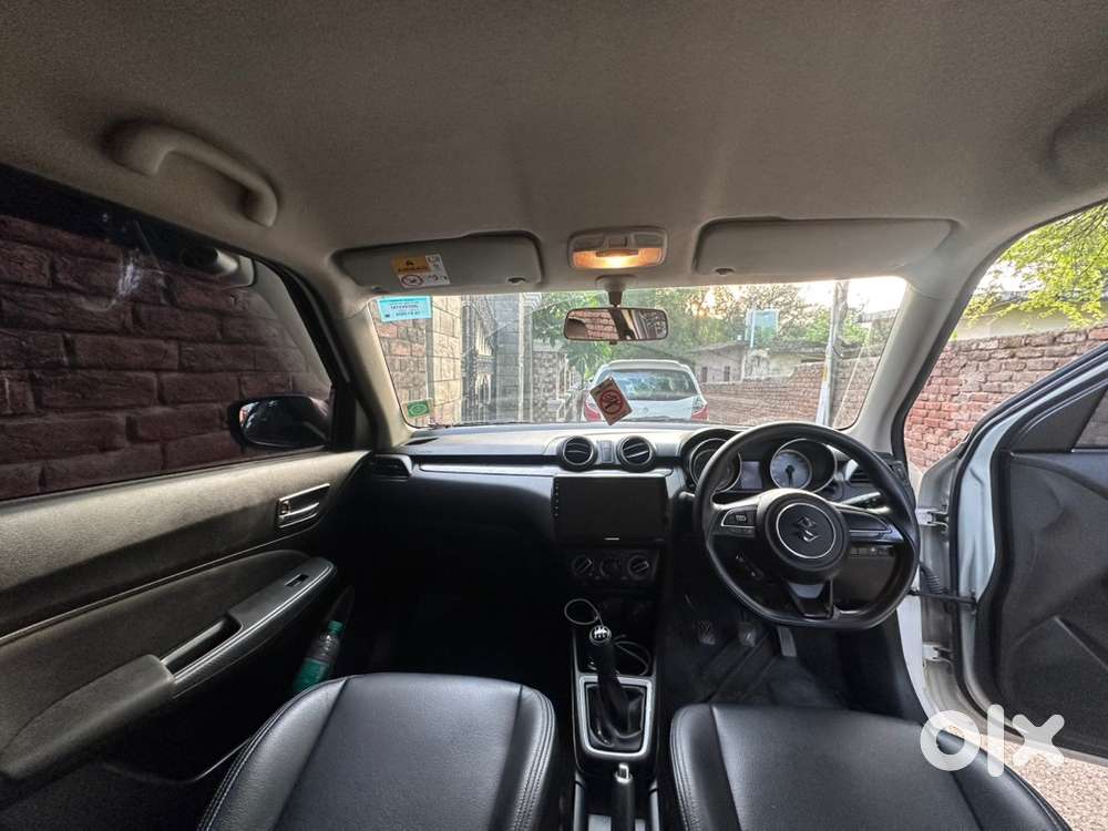 Maruti Suzuki Swift Petrol 2024