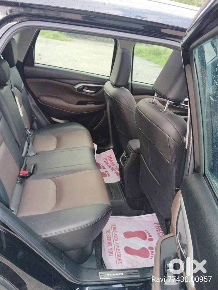 Toyota Urban Cruiser Hyryder 1.5 V Hybrid, 2024, Petrol