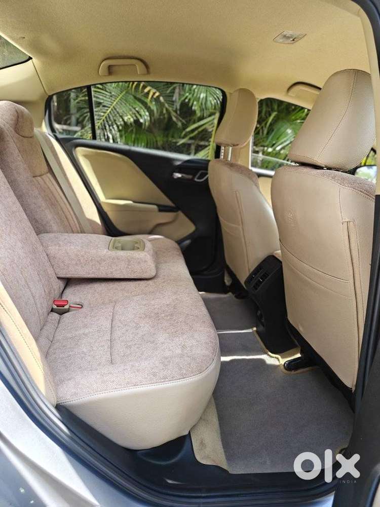 Honda City 1.5 V 5th Gen I-vtec Mt, 2022, Petrol