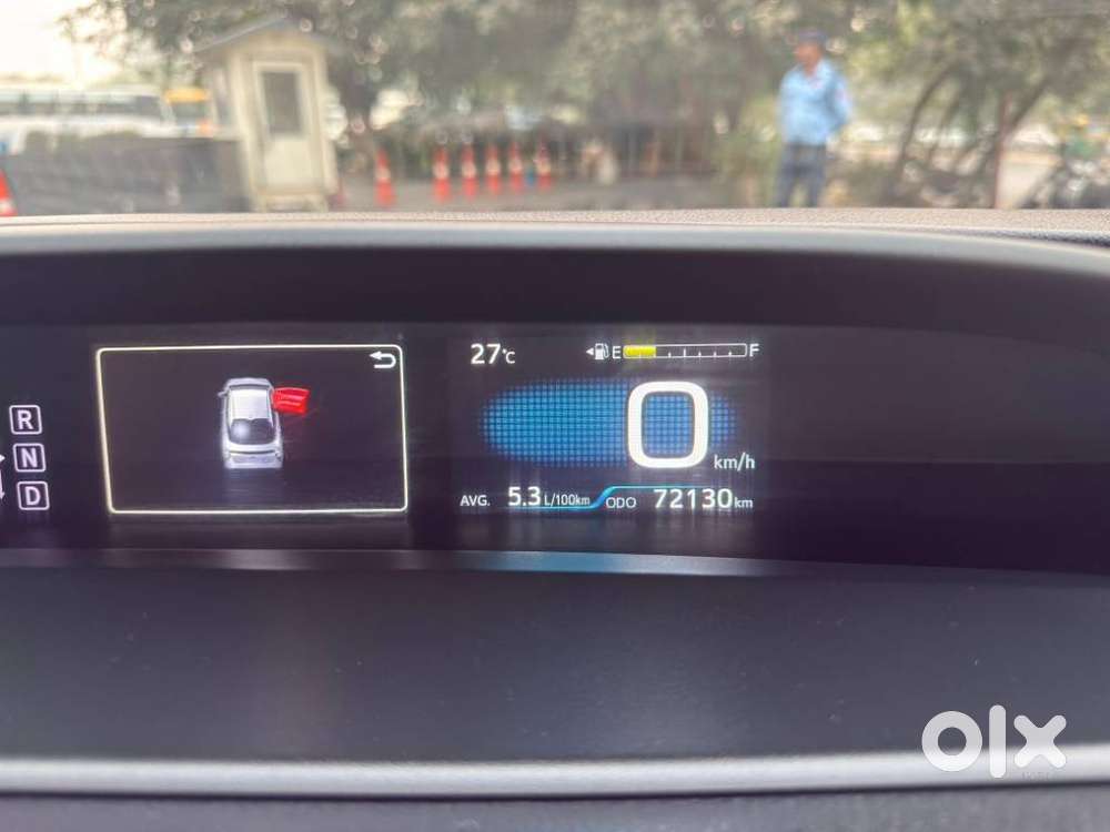 Toyota Prius Z8, 2017, Petrol