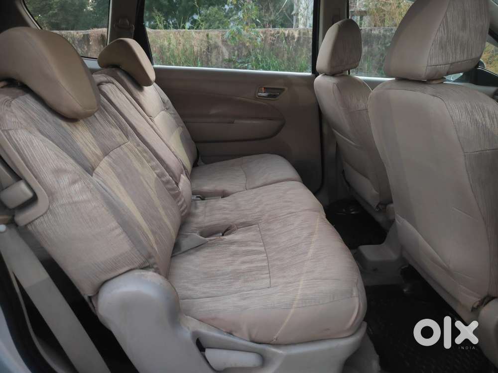 Maruti Suzuki Ertiga 1.4 Vxi Cng Anniversary Edition, 2014, Cng & Hy..