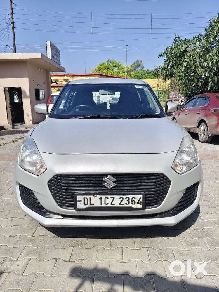 Maruti Suzuki Swift Vxi + Manual, 2018, Petrol