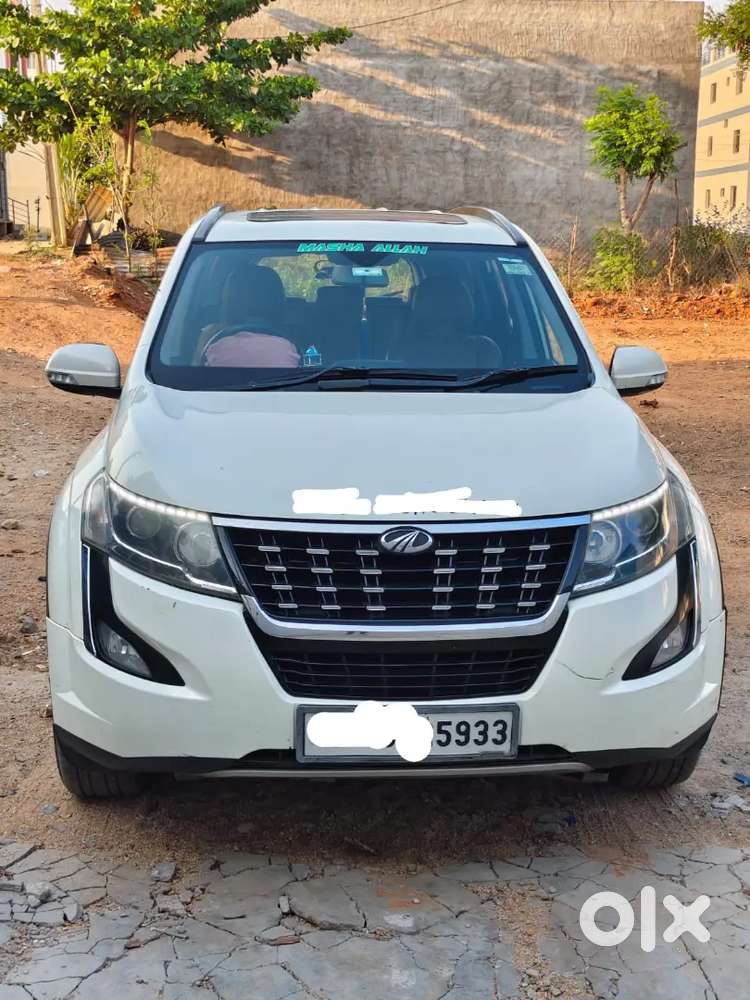 Xuv500 W11 Fwd Topend Vehicle