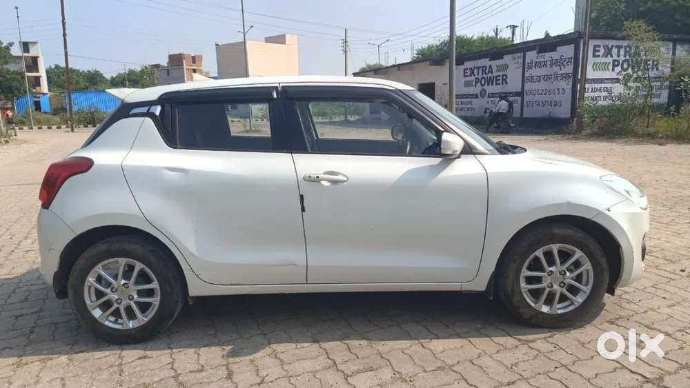 Maruti Suzuki Swift 1.3 Zxi, 2019, Petrol