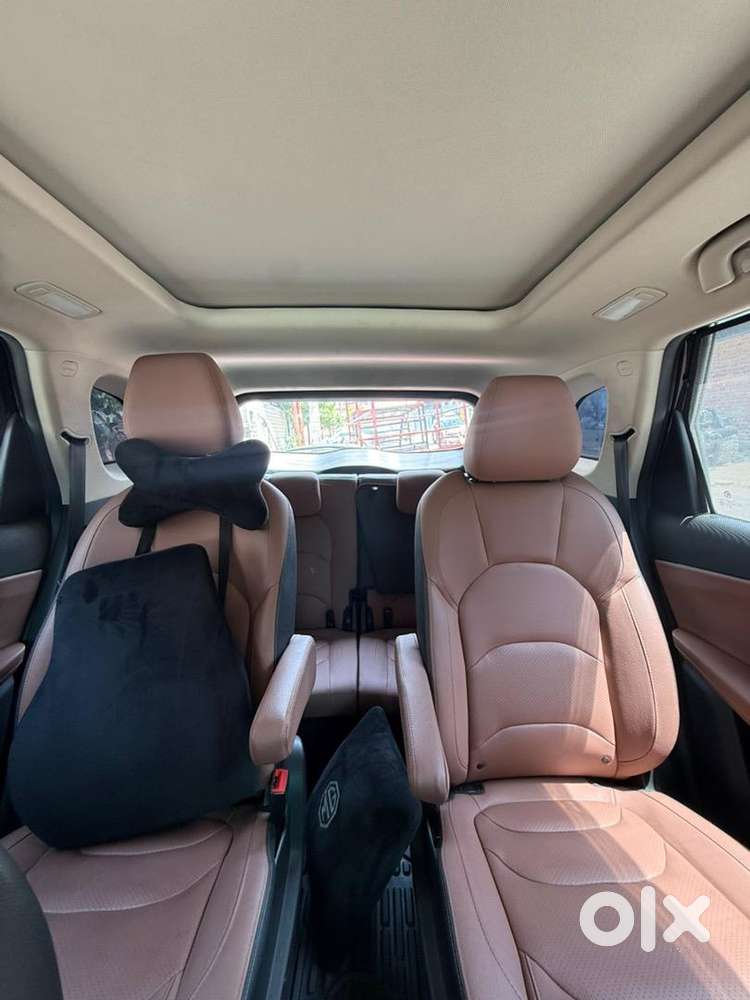 Mg Hector Plus Savvy Pro