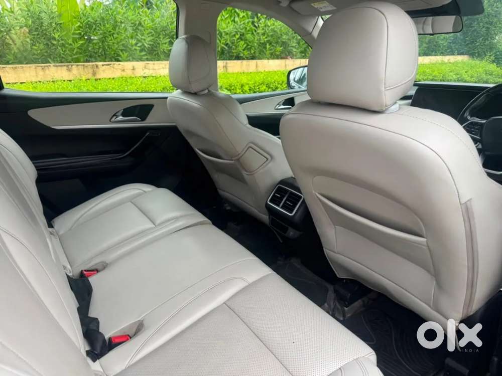 Mahindra Xuv700 2.2 Ax 7 Diesel Mt Str, 2022, Diesel