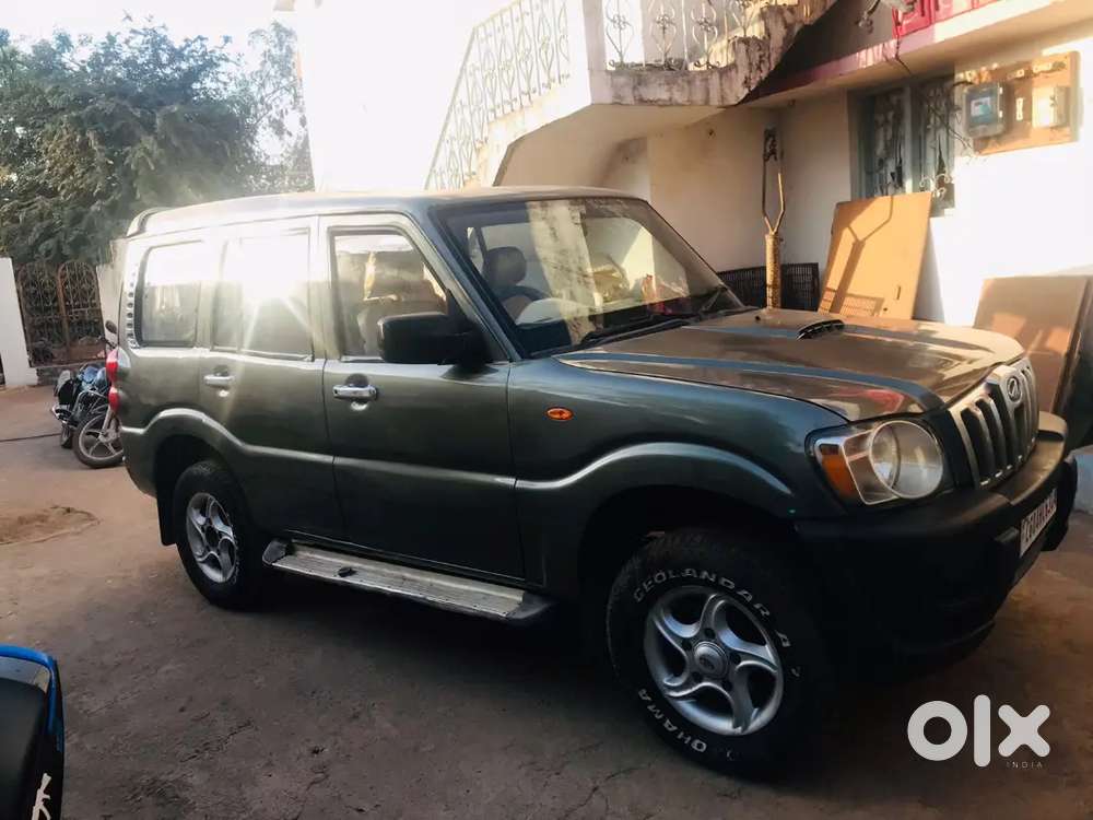 Mahindra Scorpio Classic 2011
