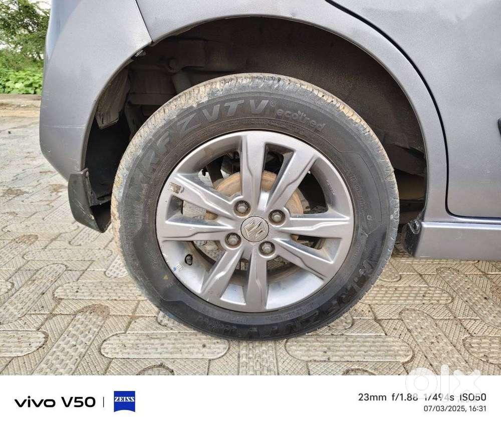 Maruti Suzuki Wagon R Stingray Amt Vxi Optional, 2015, Petrol