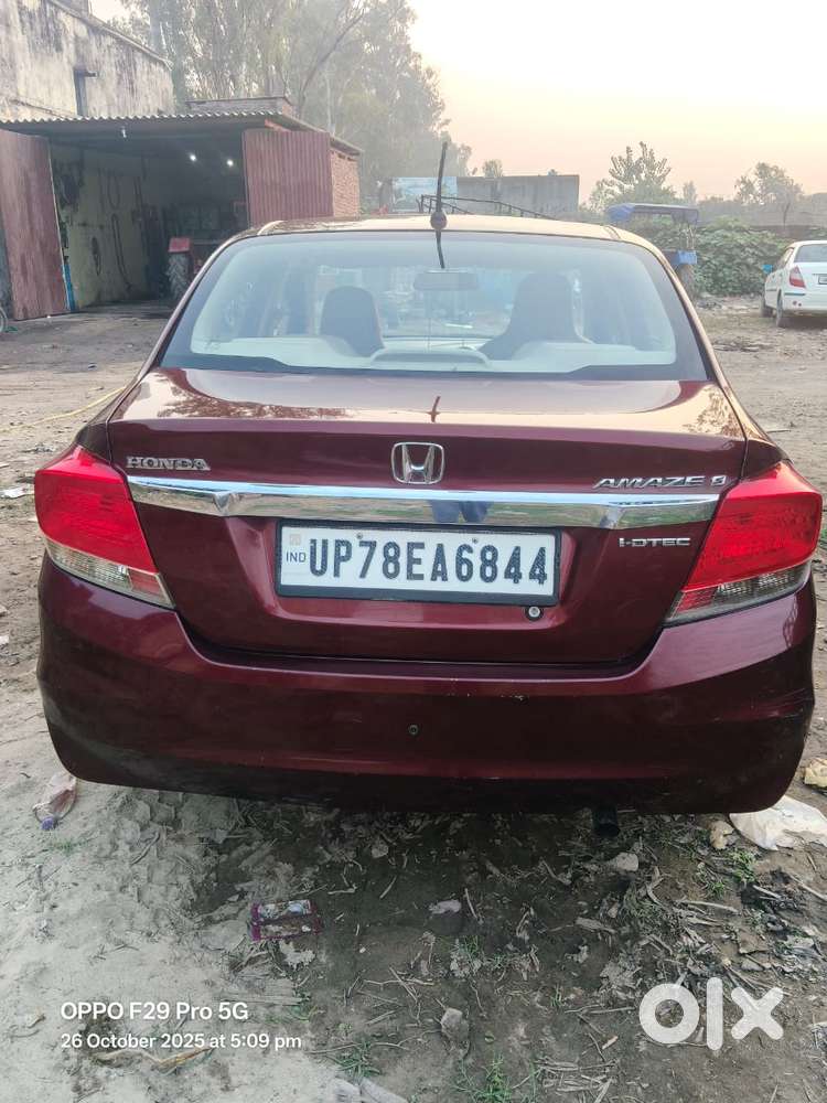 Honda Amaze 2nd Gen Elite Edition Mt, 2015, Diesel