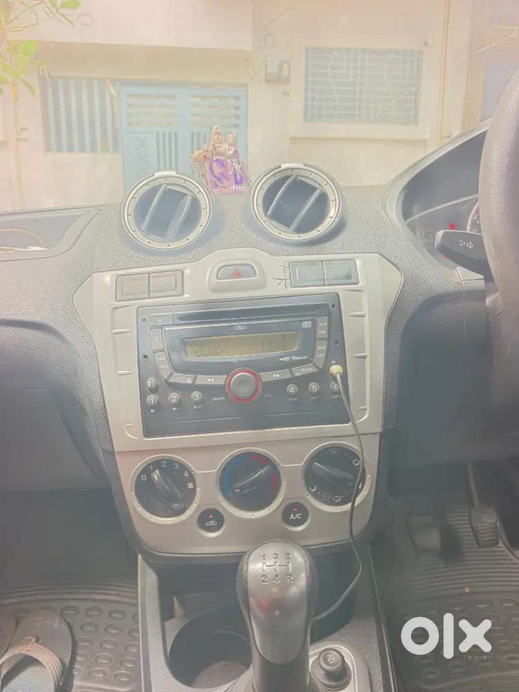 Ford Figo Diesel Titanium 2012