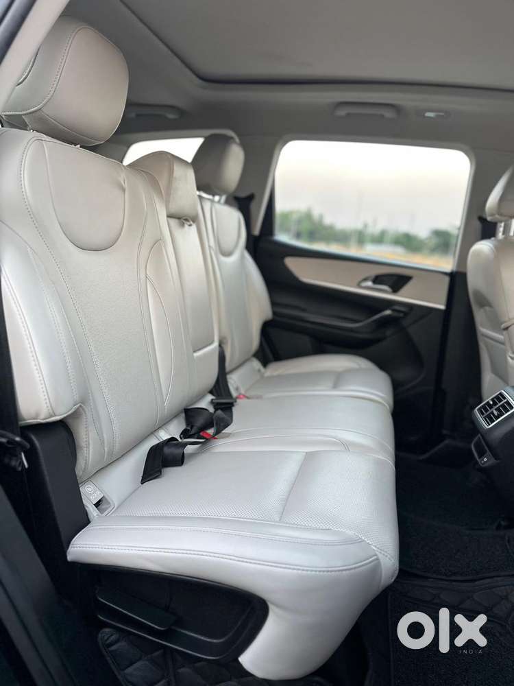 Mahindra Xuv700 2.2 Ax 7 Diesel Mt Str, 2023, Diesel