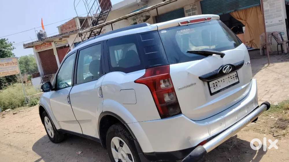 Mahindra Xuv500 2015