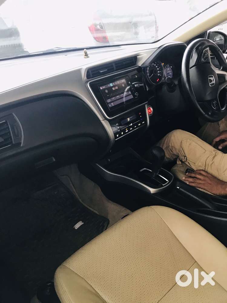 Honda City 1.5 Zx Cvt I-vtec, 2018, Petrol