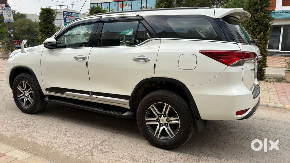 Toyota Fortuner 4x2 At 2.8 Diesel, 2019, Diesel
