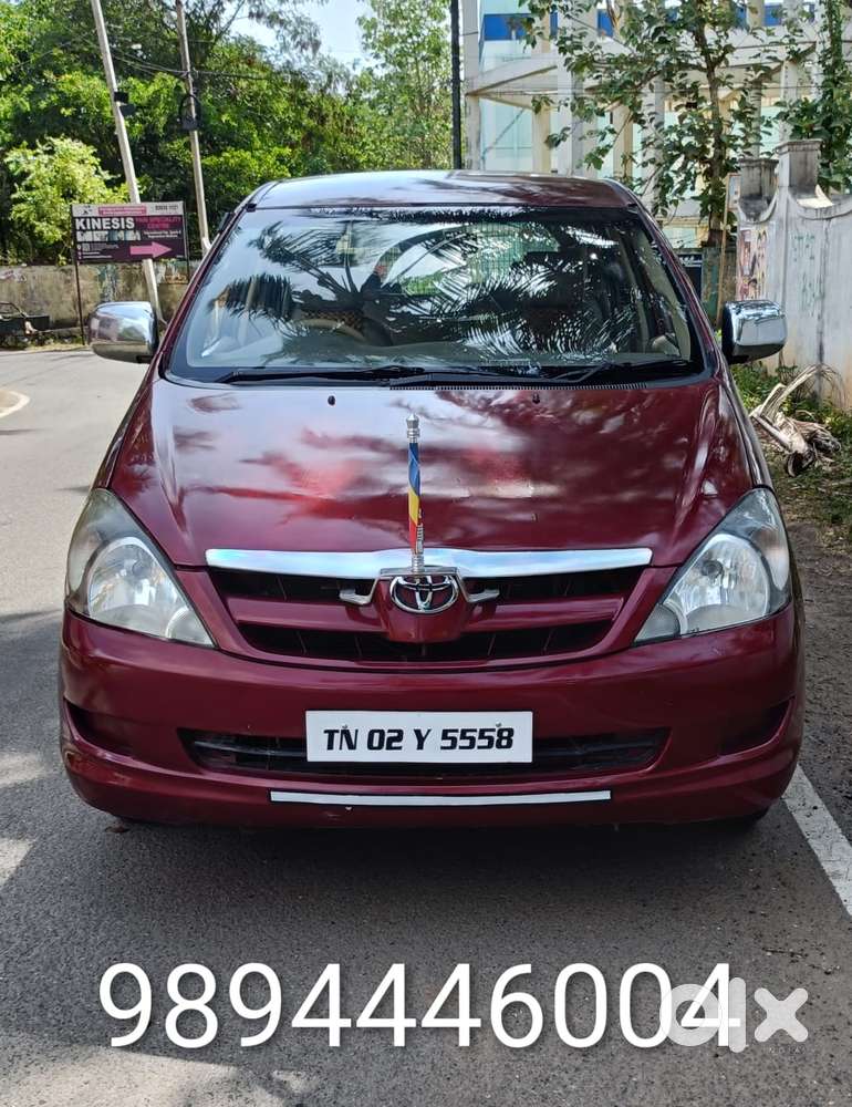 Renault Kwid Captain America 1.0 Amt, 2013, Petrol