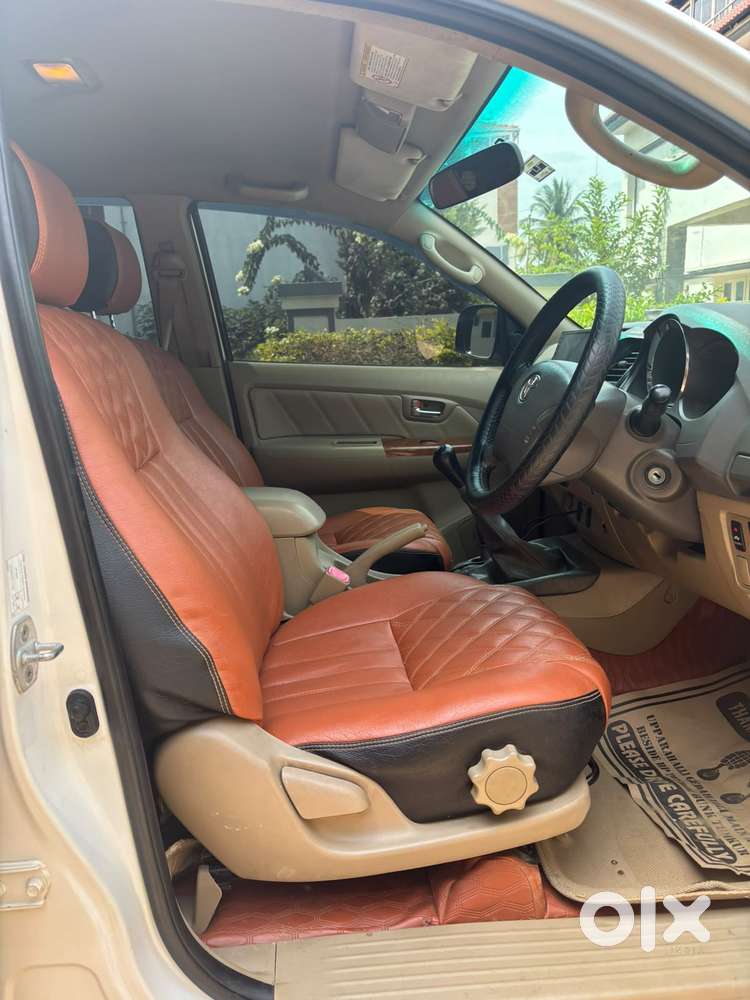 Toyota Fortuner 3.0 4x4 Manual, 2011, Diesel