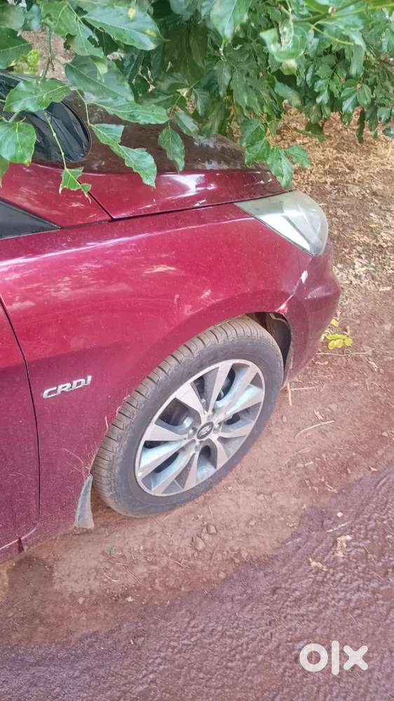 Hyundai New Verna 2014 Diesel 105000 Km Driven