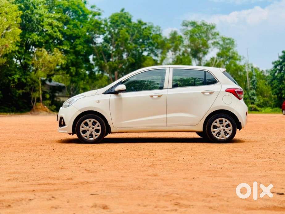 Hyundai Grand I10 2016-2017 Magna At, 2016, Petrol