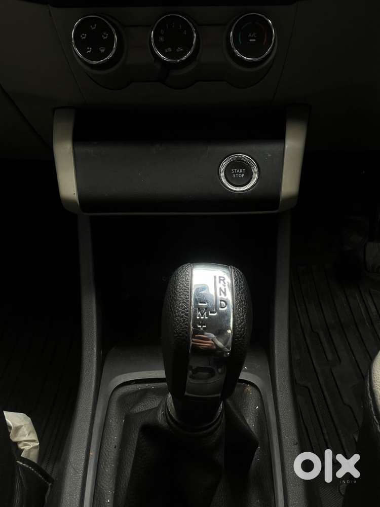 Renault Triber Rxz Easy-r Amt, 2022, Petrol