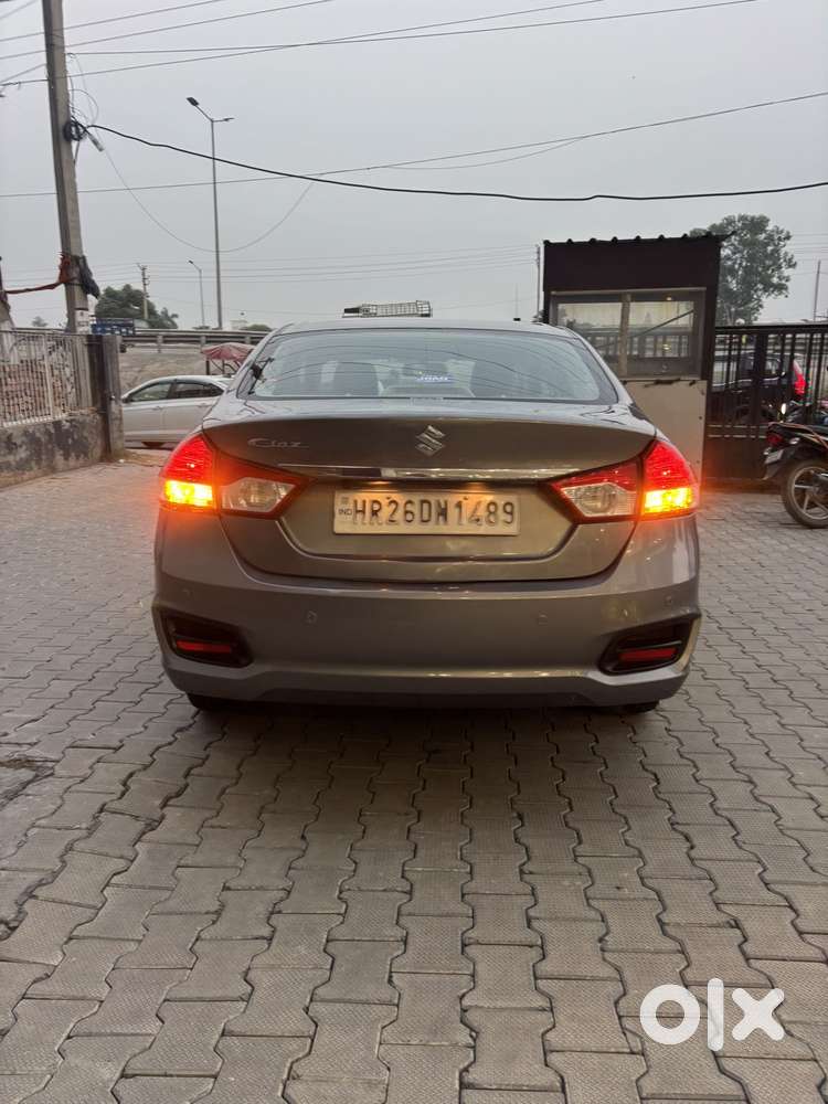 Maruti Suzuki Ciaz 1.5 Alpha Shvs Petrol, 2018, Petrol