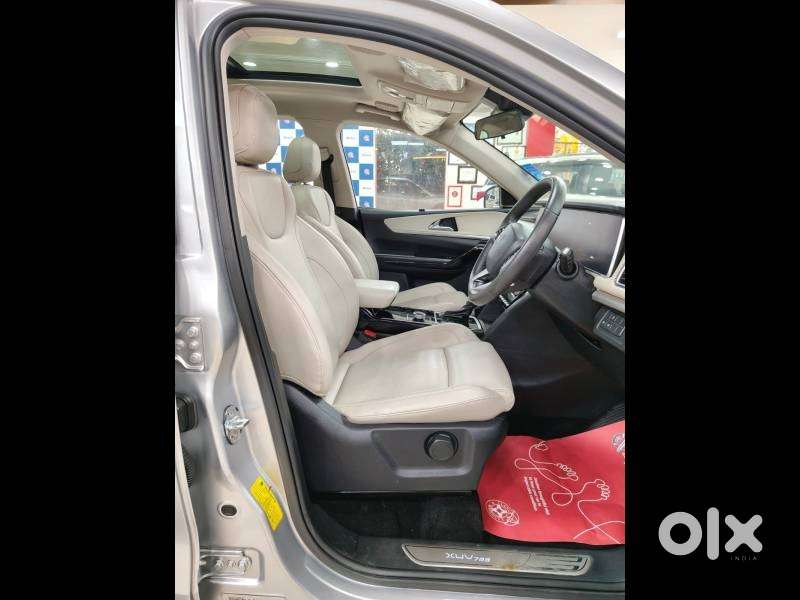 Mahindra Xuv700 2.2 Ax 7 Diesel At Luxury Pack Str, 2022, Diesel