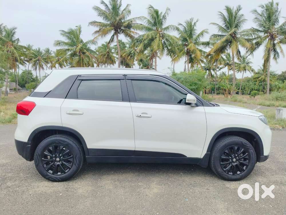 Maruti Suzuki Brezza 1.5 Zxi Smart Hybrid, 2021, Petrol