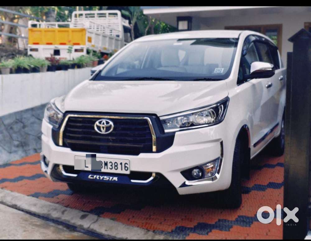 Toyota Innova Crysta