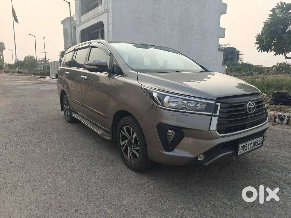 Toyota Innova Crysta 2.7 Zx At, 2017, Diesel