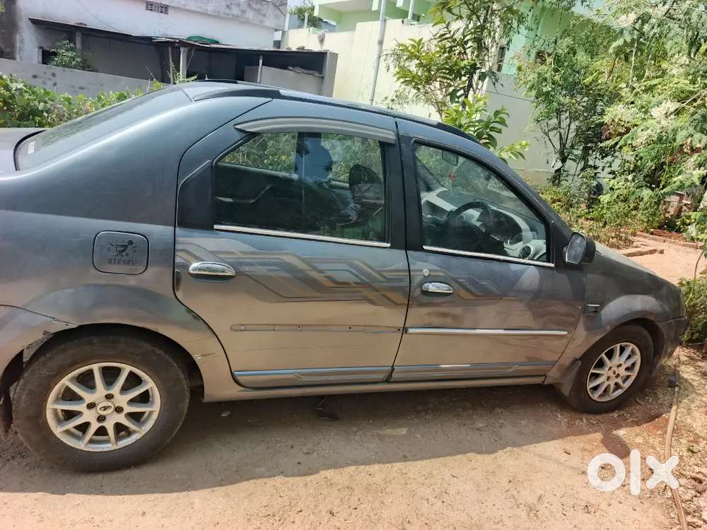 Mahindra Verito 1.5 D6 2013