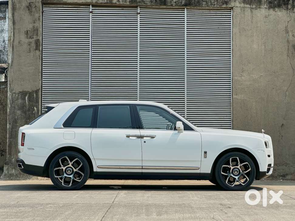 Rolls-royce Cullinan V12, 2020, Petrol