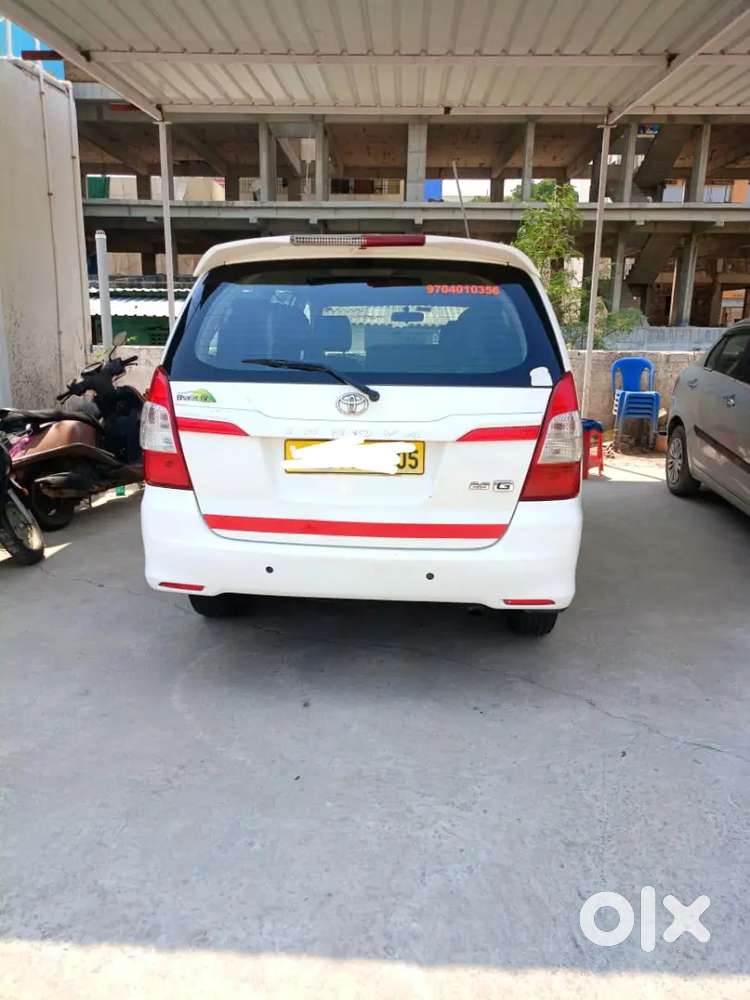 Toyota Innova 2016
