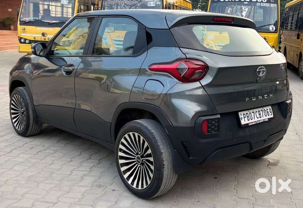 Tata Punch, 2022, Petrol