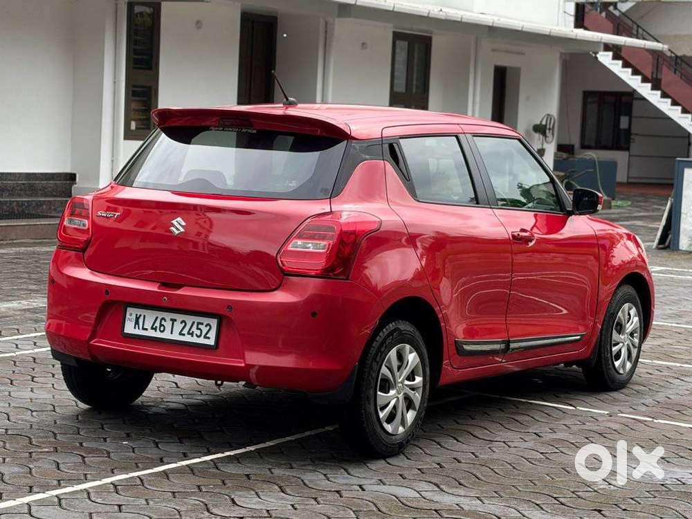 Maruti Suzuki Swift Amt Vxi, 2018, Petrol