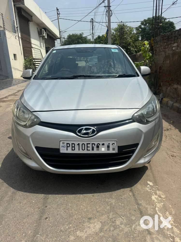 Hyundai I20 Sportz 1.2 Bs-iv, 2013, Petrol