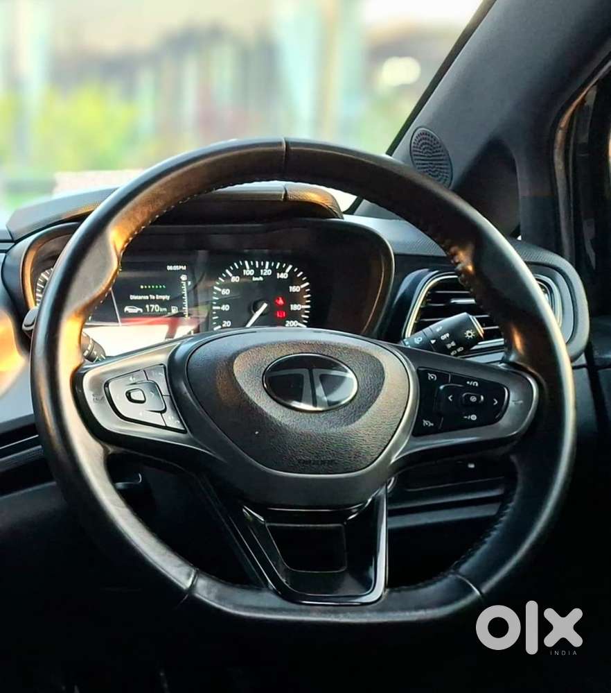 Tata Altroz 1.5 Xz(o) Diesel, 2024, Diesel