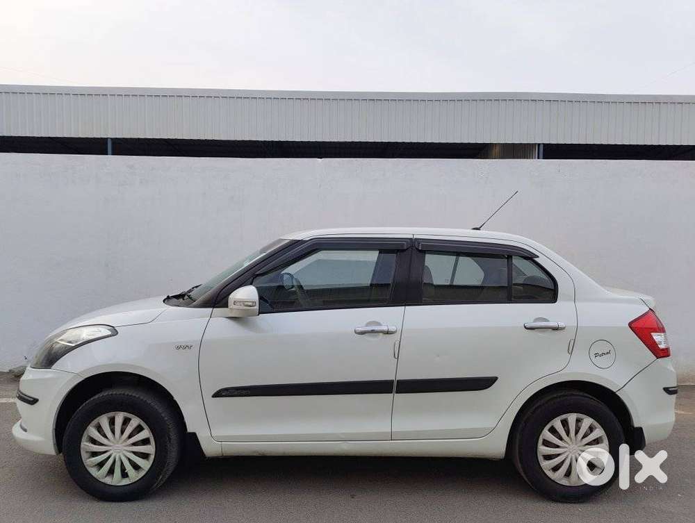 Maruti Suzuki Dzire 1.2 Vxi, 2017, Petrol