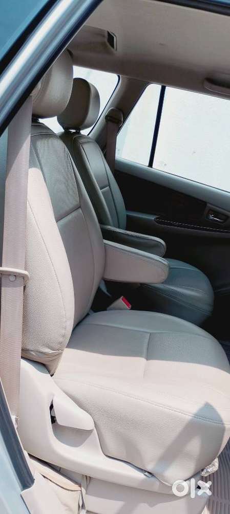 Toyota Innova 2.5 V 7 Str, 2013, Diesel