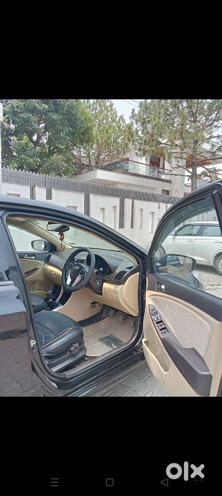 Hyundai Verna 2016-2017 1.6 Vtvt At Sx, 2014, Diesel