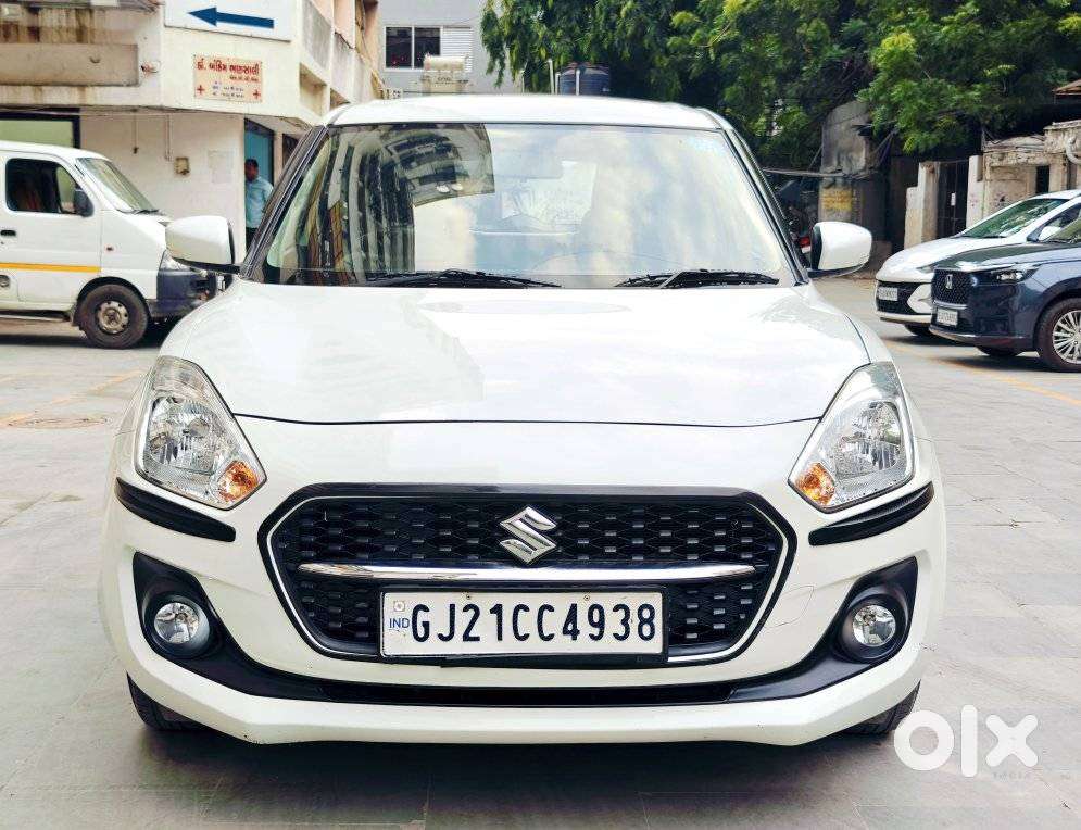 Maruti Suzuki Swift Vxi + Manual, 2022, Petrol