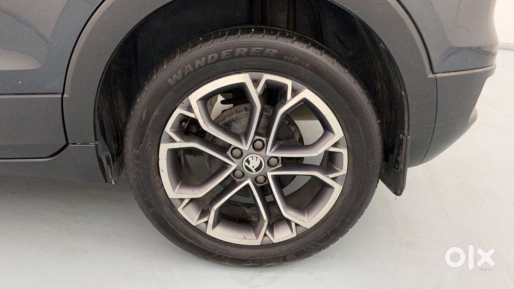 Skoda Kushaq Style 1.0l Tsi At, 2021, Petrol