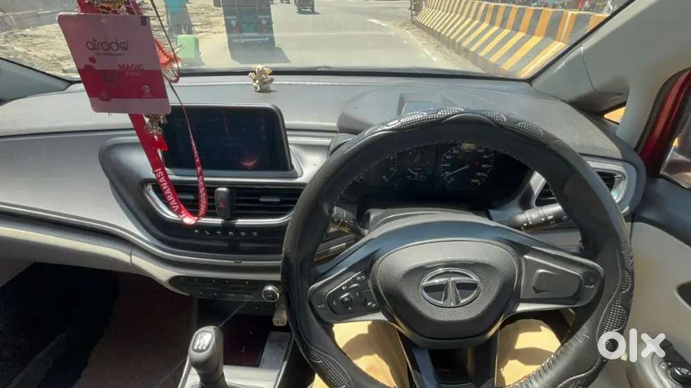 Tata Altroz 2022 Petrol 99000 Km Driven
