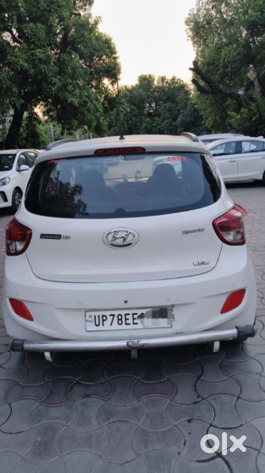 Hyundai Grand I10 Nios Sportz, 2016, Petrol