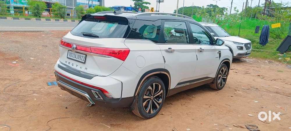 Mg Hector Sharp Pro 1.5 Turbo Cvt Dual Tone, 2023, Petrol